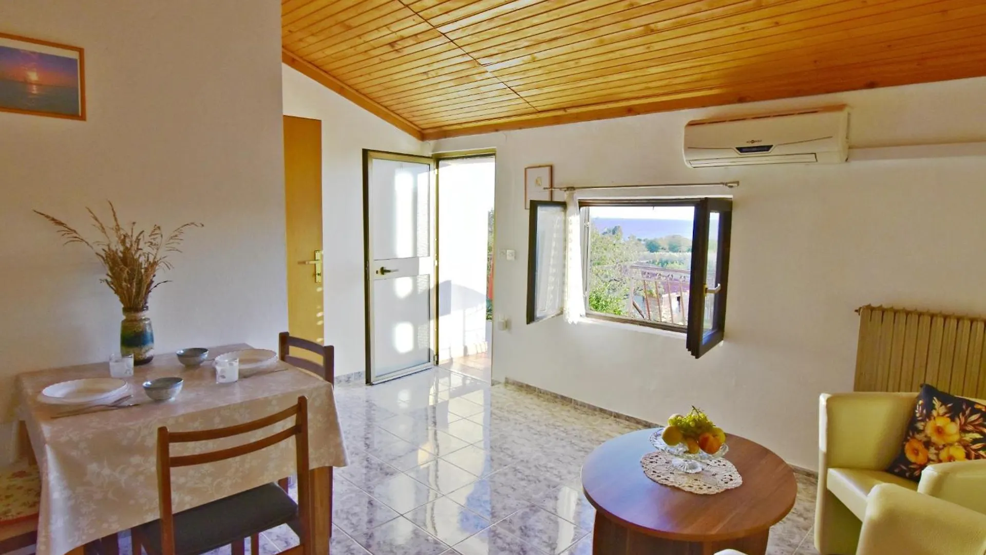 Guest house Apartments And Rooms With Parking Space Zambratija, Umag - 22512 Savudrija