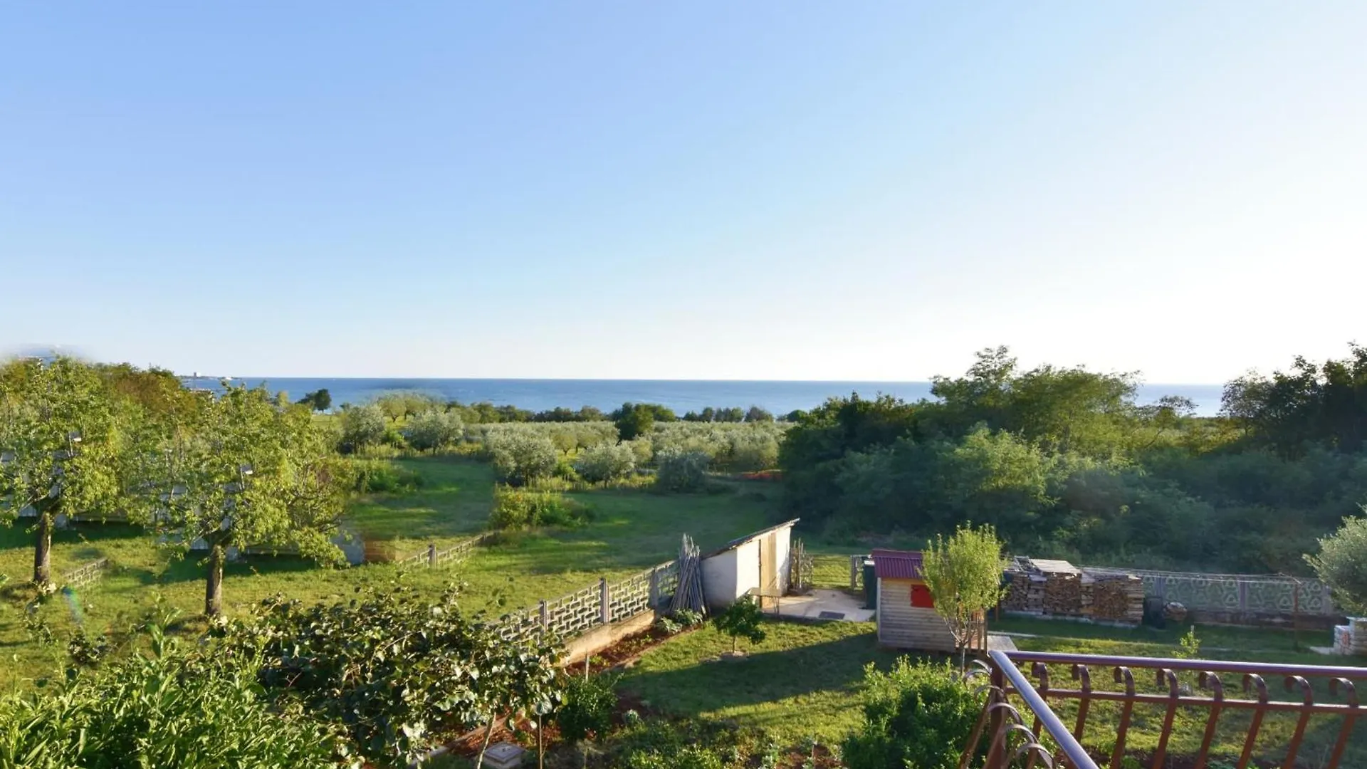Guest house Apartments And Rooms With Parking Space Zambratija, Umag - 22512 Savudrija