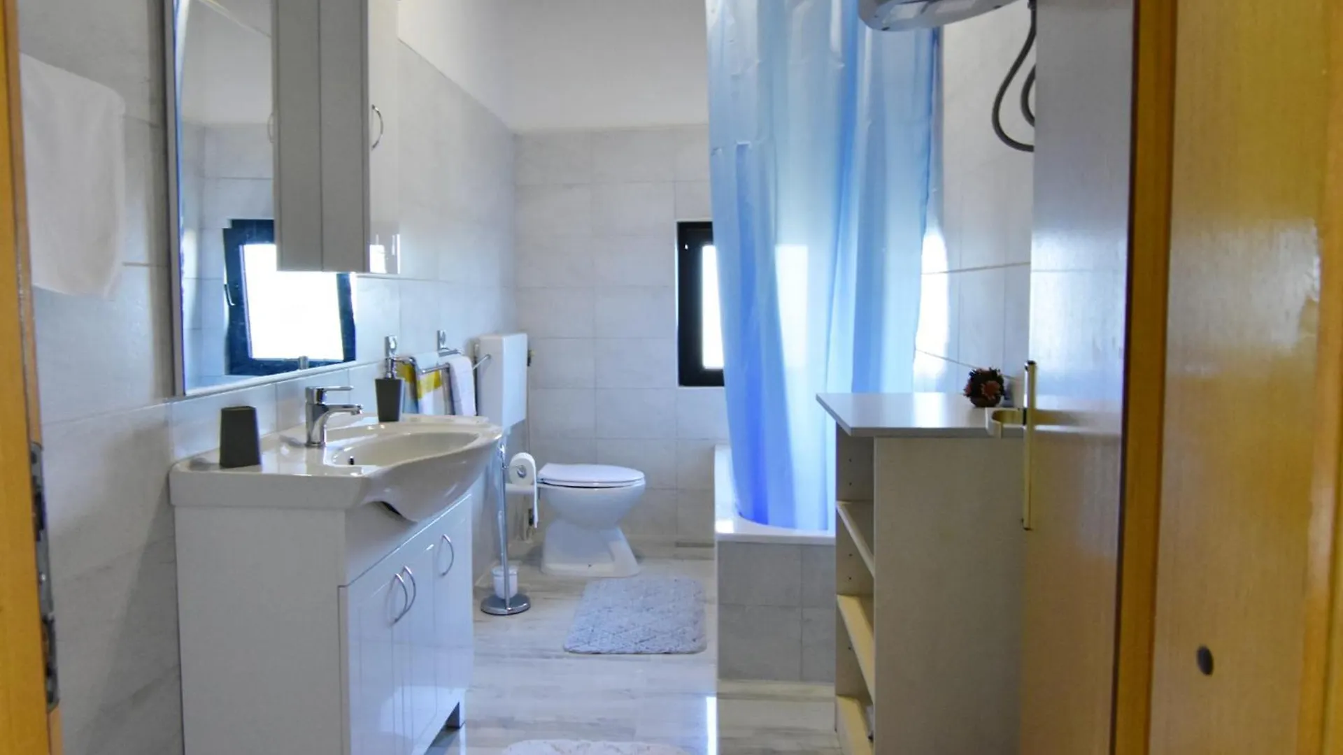 Apartments And Rooms With Parking Space Zambratija, Umag - 22512 Savudrija